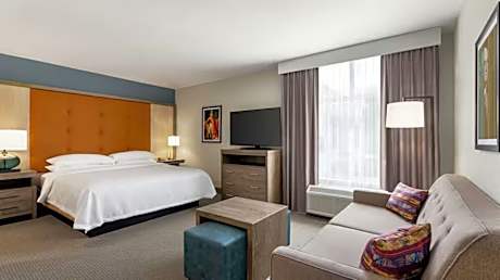 1King Hearing Accessible Suite Nonsmoking