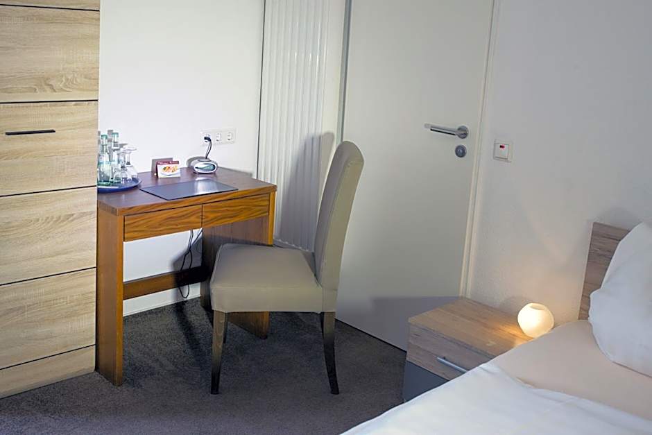 Hotel & Apartment Am Theaterplatz