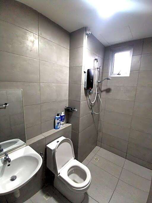 Paradise Home- 10Pax/4CarPark- Pg Bridge/KPJ Hosp