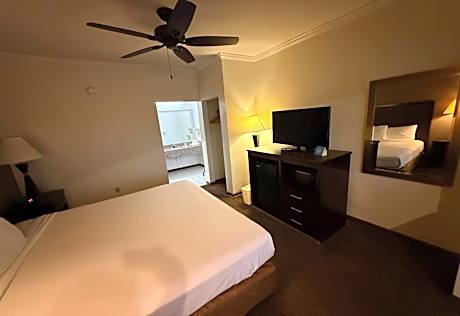 Days Inn by Wyndham Navasota