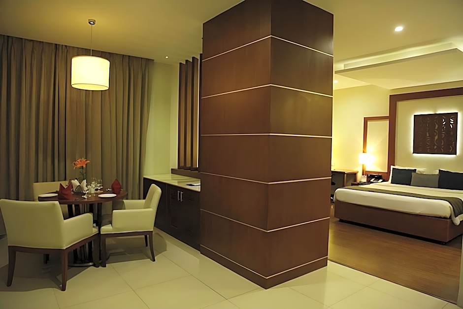 The Altruist Business Hotel- Hitech