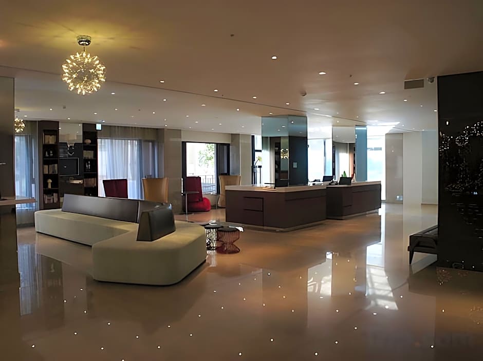 Kaohsiung International Plaza Hotel