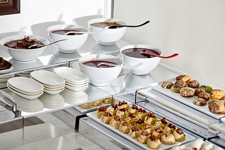 Albinas Hotel Old City