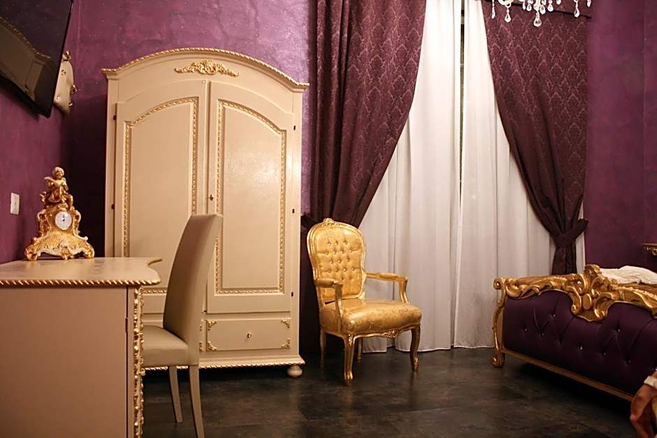 Pope's Suites