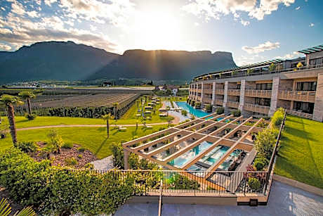 Weinegg Wellviva Resort