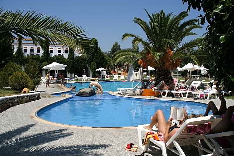 Ekaterini Hotel-Apartments