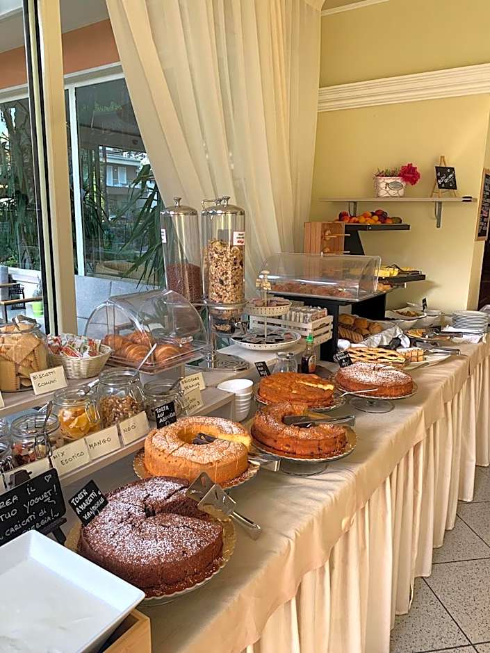 Hotel Boccaccio-free parking-