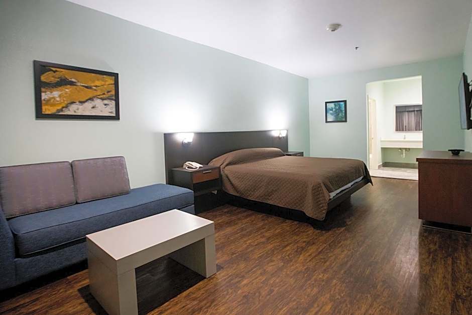 Photo 1 of 4 of Single Room