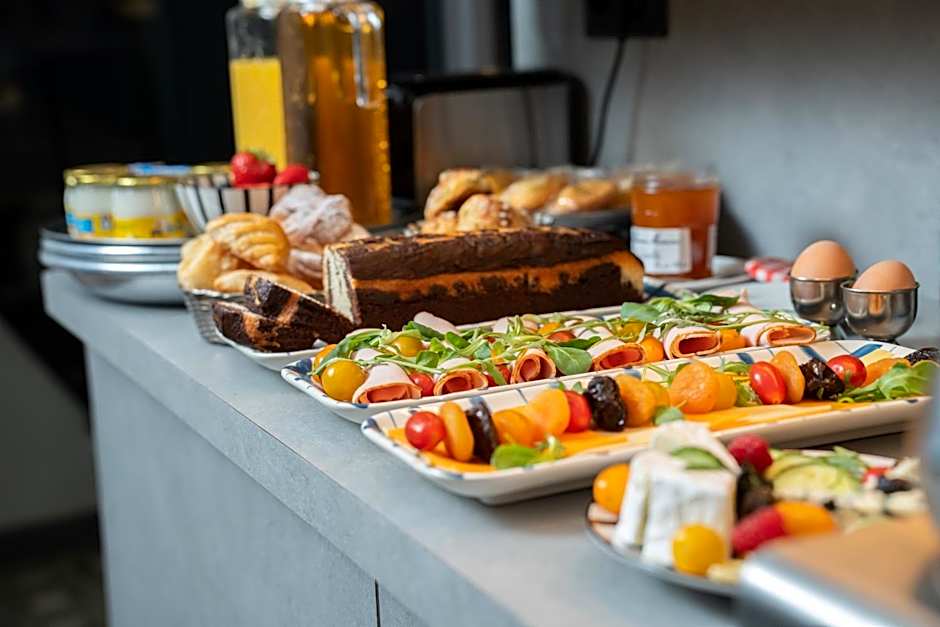 Hotel Du Mont Dore Batignolles