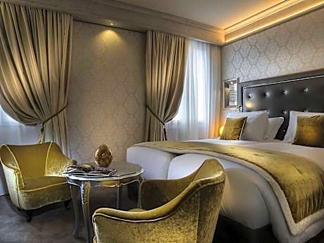 Superior Double or Twin Room with Garden or City View