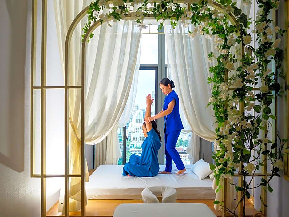 Wyndham Bangkok Queen Convention Centre - SHA Extra Plus