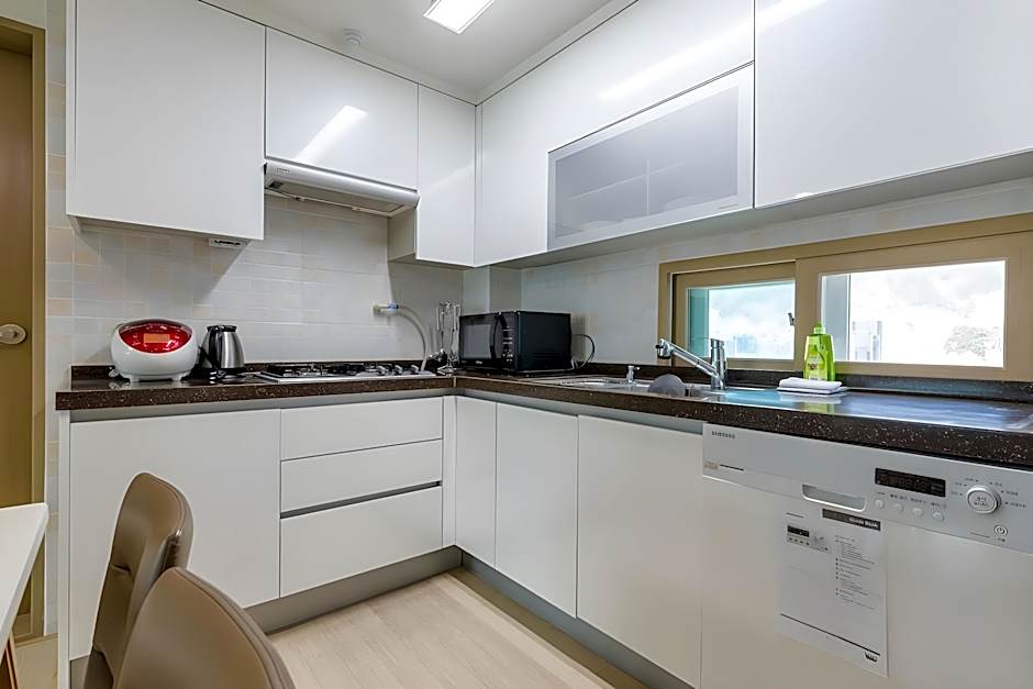 Homefourest Residence Hotel Okpo