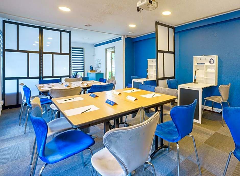 Campanile Lille Est - Villeneuve D'Ascq