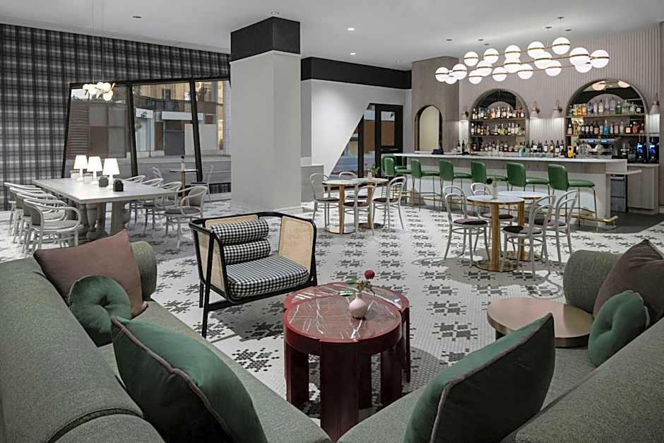 Courtyard by Marriott Calgary Downtown