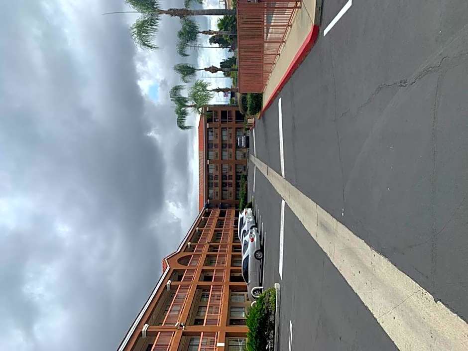 Grandpark Inn – Baldwin Park, CA