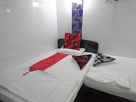 Triple Room with Private Bathroom