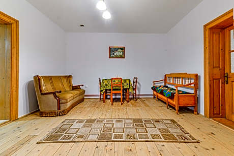 Triple Room with Private Bathroom