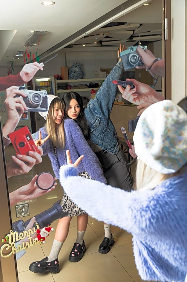 Park City Inn & Hostel - Yonghe Taipei