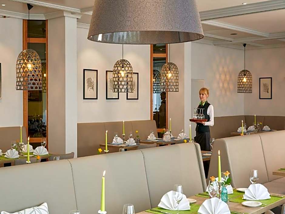 Sunday Hotel Stuttgart Herrenberg