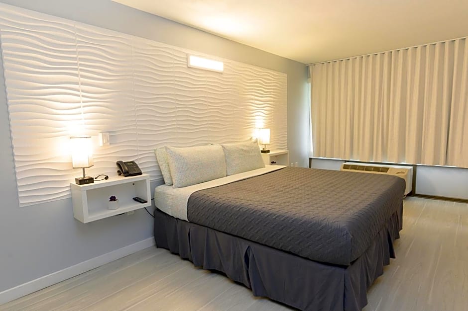 Hotel Room Near Disney 4 People