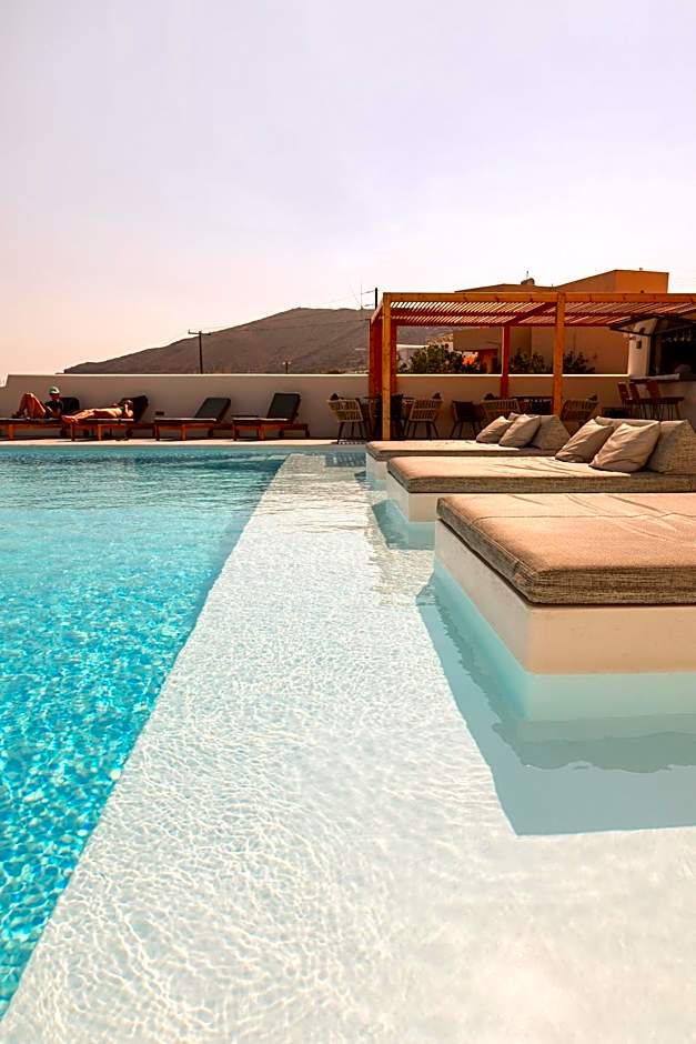 North Wind Luxury Suites