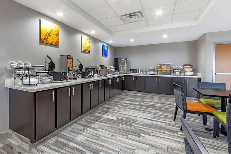 Garner Hotel Oklahoma City - Quail Springs by IHG