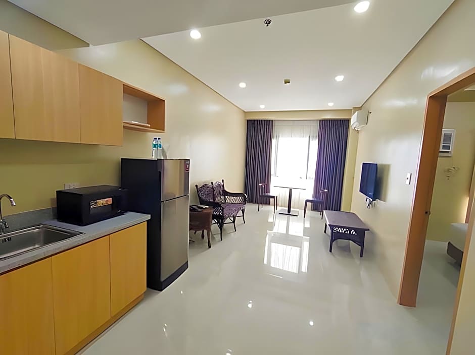 Cebu Family Suites powered by Cocotel