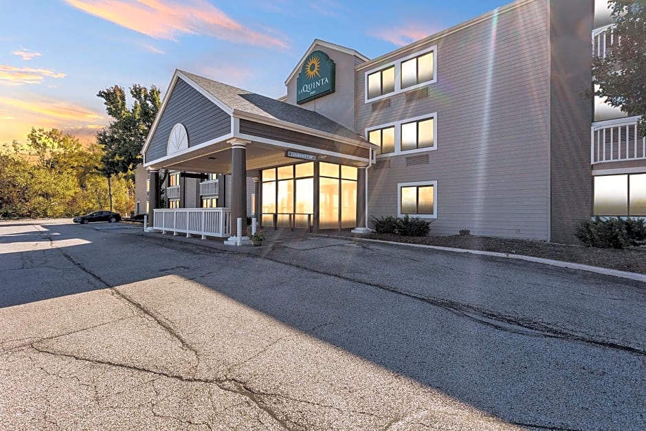 La Quinta Inn by Wyndham Cleveland Independence