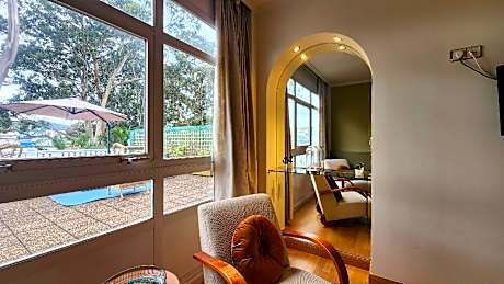 1 King Bed, Nonsmoking