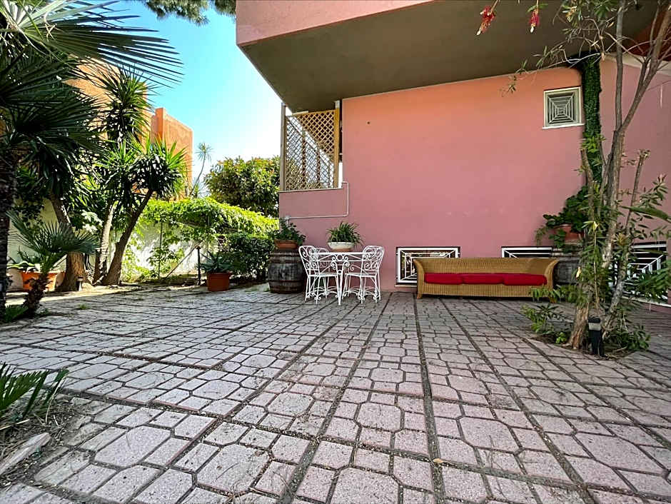 Villa Nepi apartments