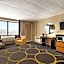 Super 8 by Wyndham Hearst ON