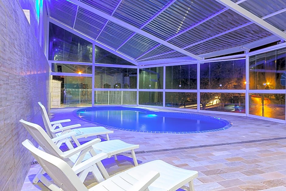 Hotel Euro Suite Campos do Jordao By Nacional Inn - A 800 metros da Vila Capivari