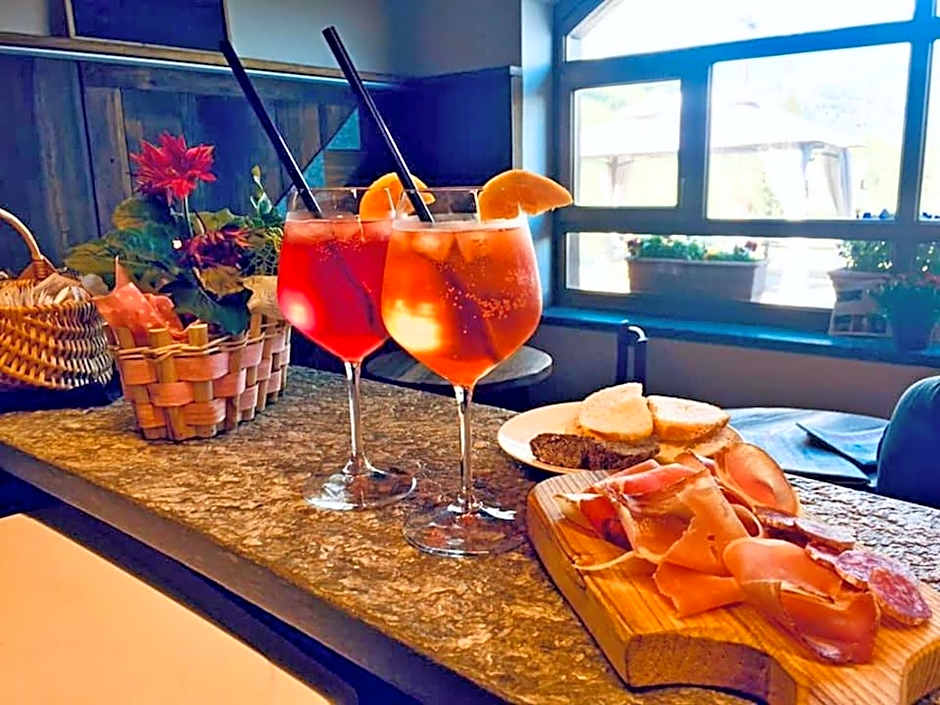 Hotel & Ristorante Serenella