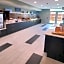 Holiday Inn Express & Suites Arlington North - Stadium Area