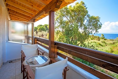 Economy Twin Room with Sea View