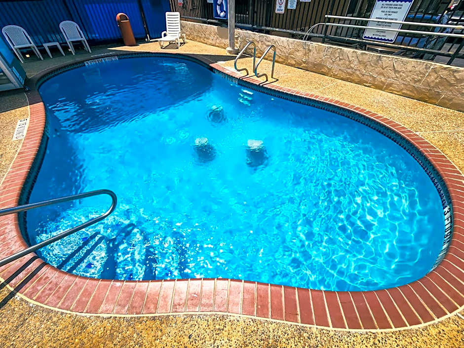 Rodeway Inn San Antonio Lackland AFB - SeaWorld