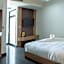 Thanburi Hotel