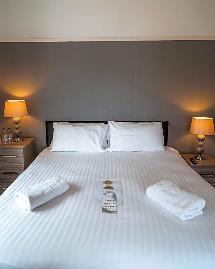 Johnny Dough's Conwy with Rooms