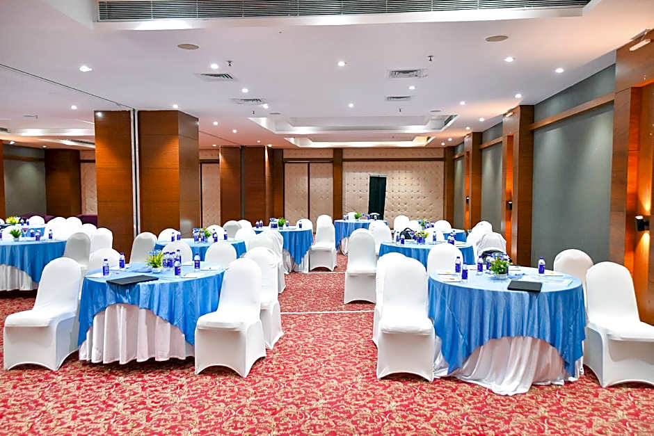 Regenta Central Grand Exotica