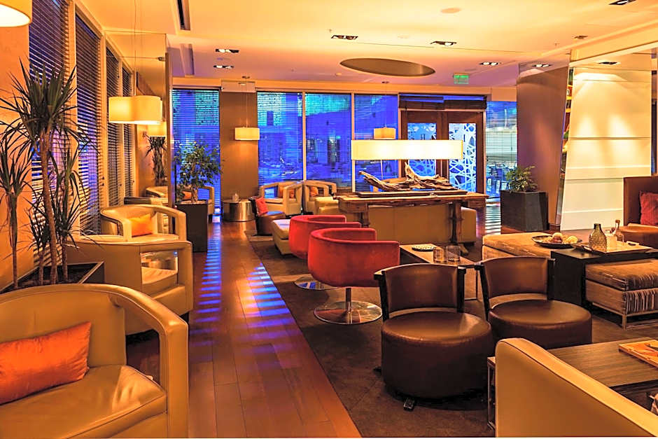 Renaissance Santiago Hotel