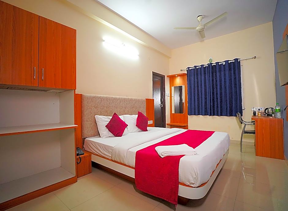 Hotel Inspira Residency-Near Bombay Hospital