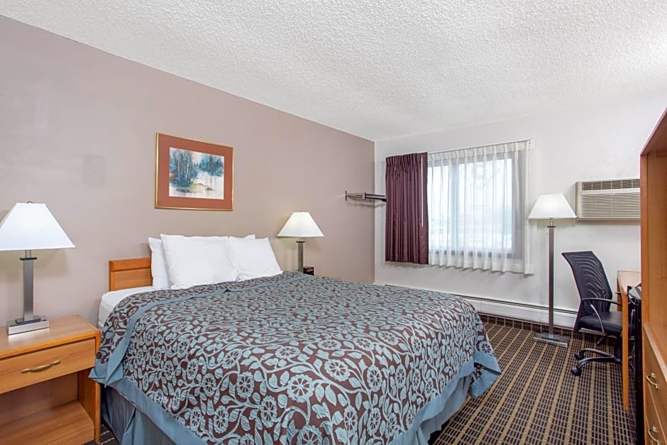 Days Inn by Wyndham Fond du Lac