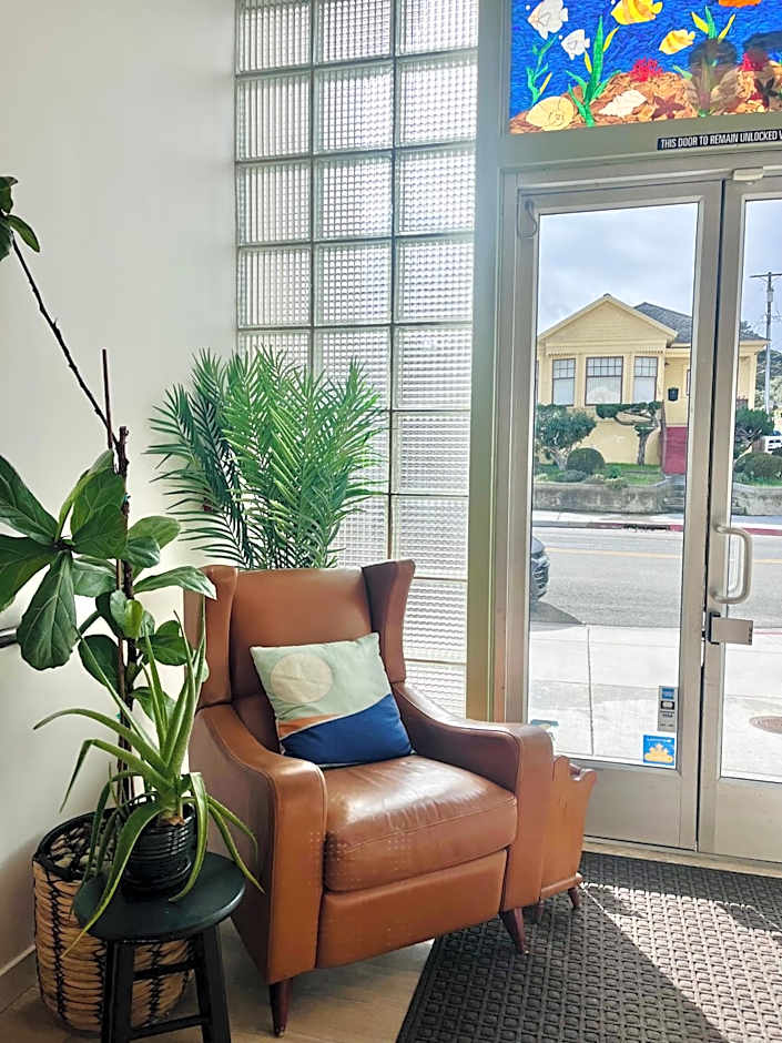 Monterey Hostel