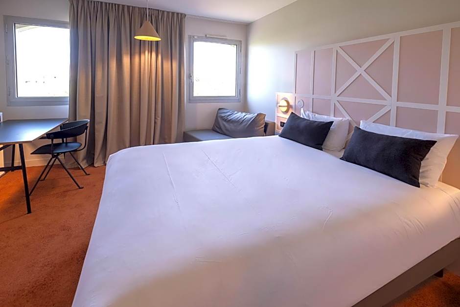 Mercure Rouen Centre Champ de Mars