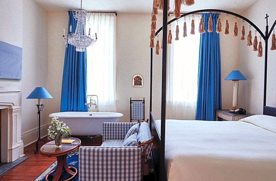 Hotel Peter and Paul