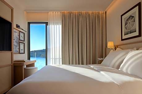 Premium Suite with Balcony and Sea View