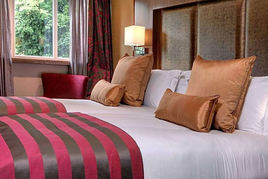 Donnington Manor Hotel