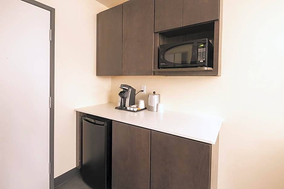 Holiday Inn Hotel & Suites - Mount Pleasant By IHG