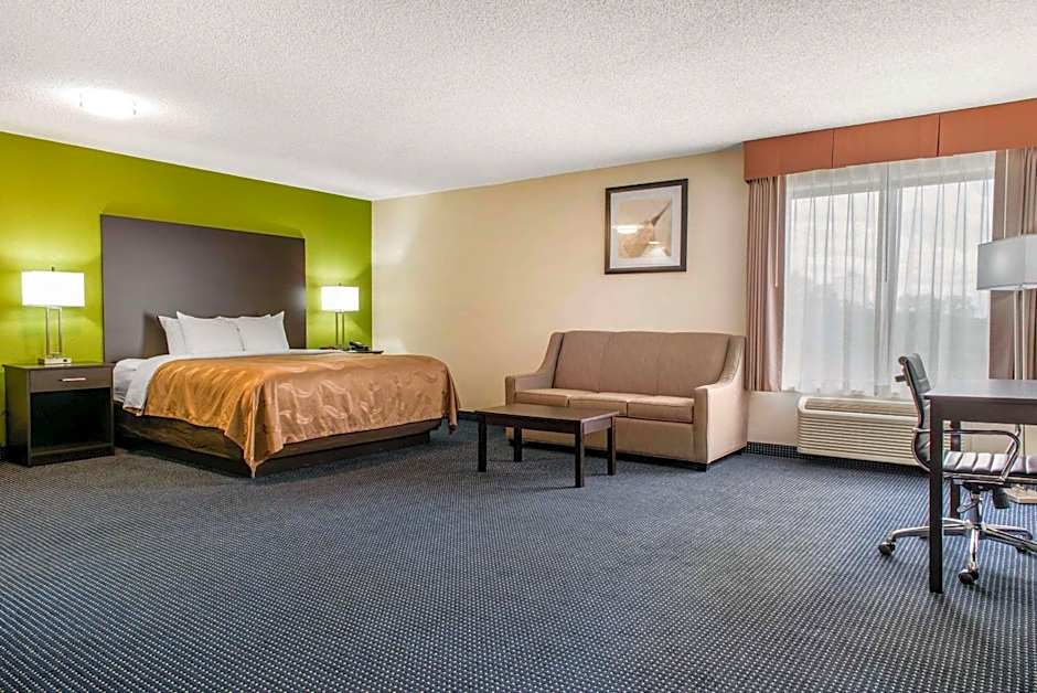 Quality Inn & Suites Anderson I-69