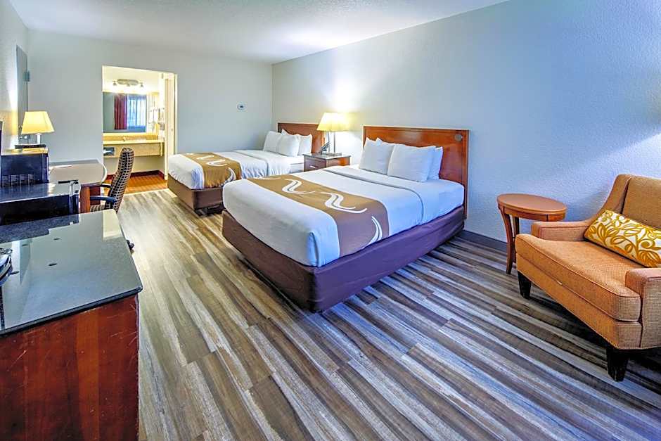 Quality Inn & Suites Lake Havasu City